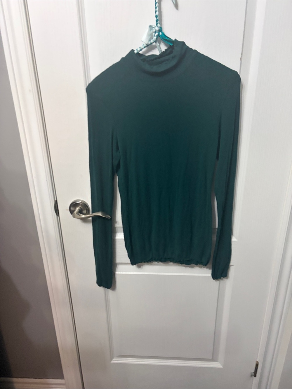 Wilfred Dark Green Long Sleeve Mock Neck Top